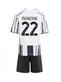 Juventus Weston McKennie #22 Replika Hemmakläder Barn 2025-26 Kortärmad (+ byxor)